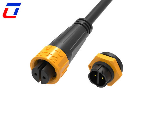 10A 2 Pin 300V Runddrahtanschluss Schnellverriegelung Wasserdichtes weibliches zu männliches Anschluss