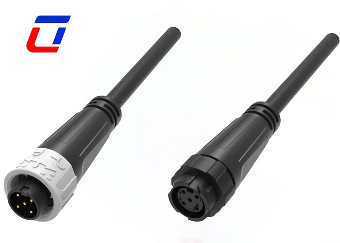 Wasserdichtes Außenkabelanschluss 8A 125V Schubverriegelung M16 5 Pins Stromanschluss
